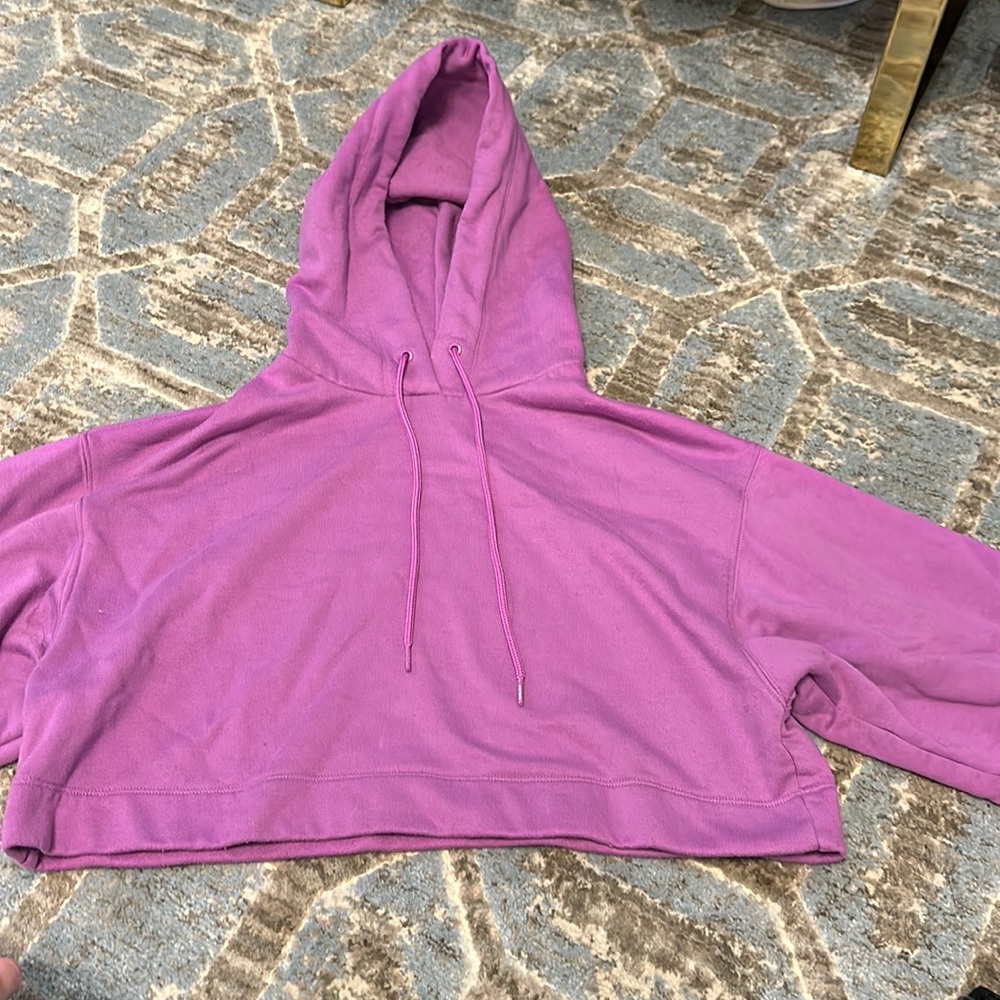 Alo, size small, purple